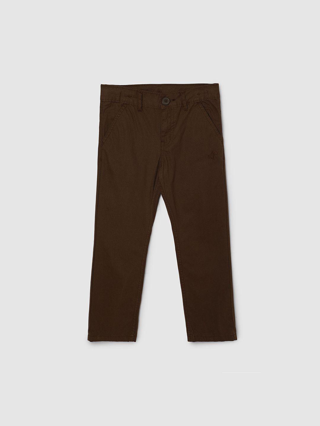 max boys mid-rise cotton regular trousers