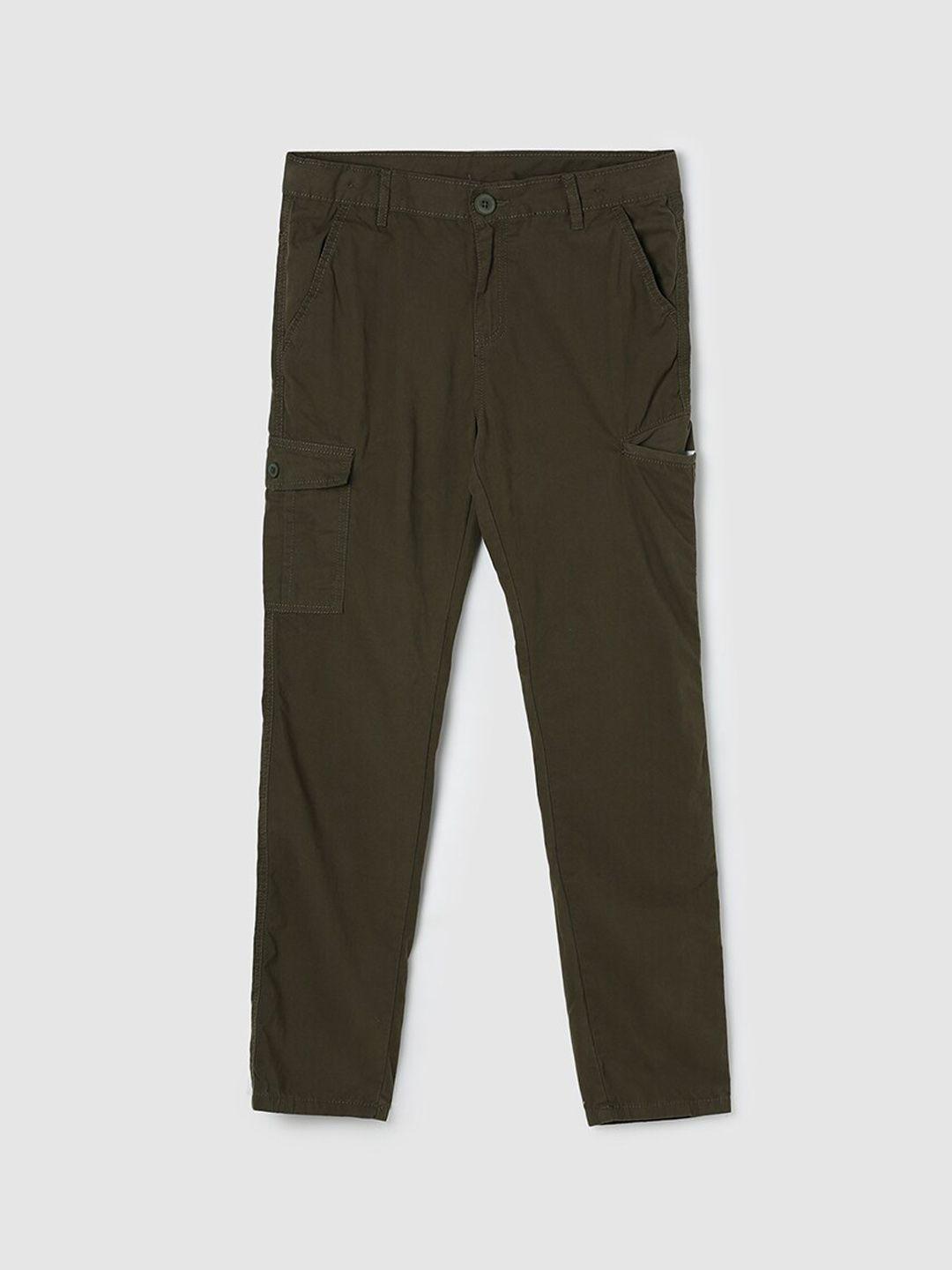 max boys olive green solid regular fit cotton cargo trouser