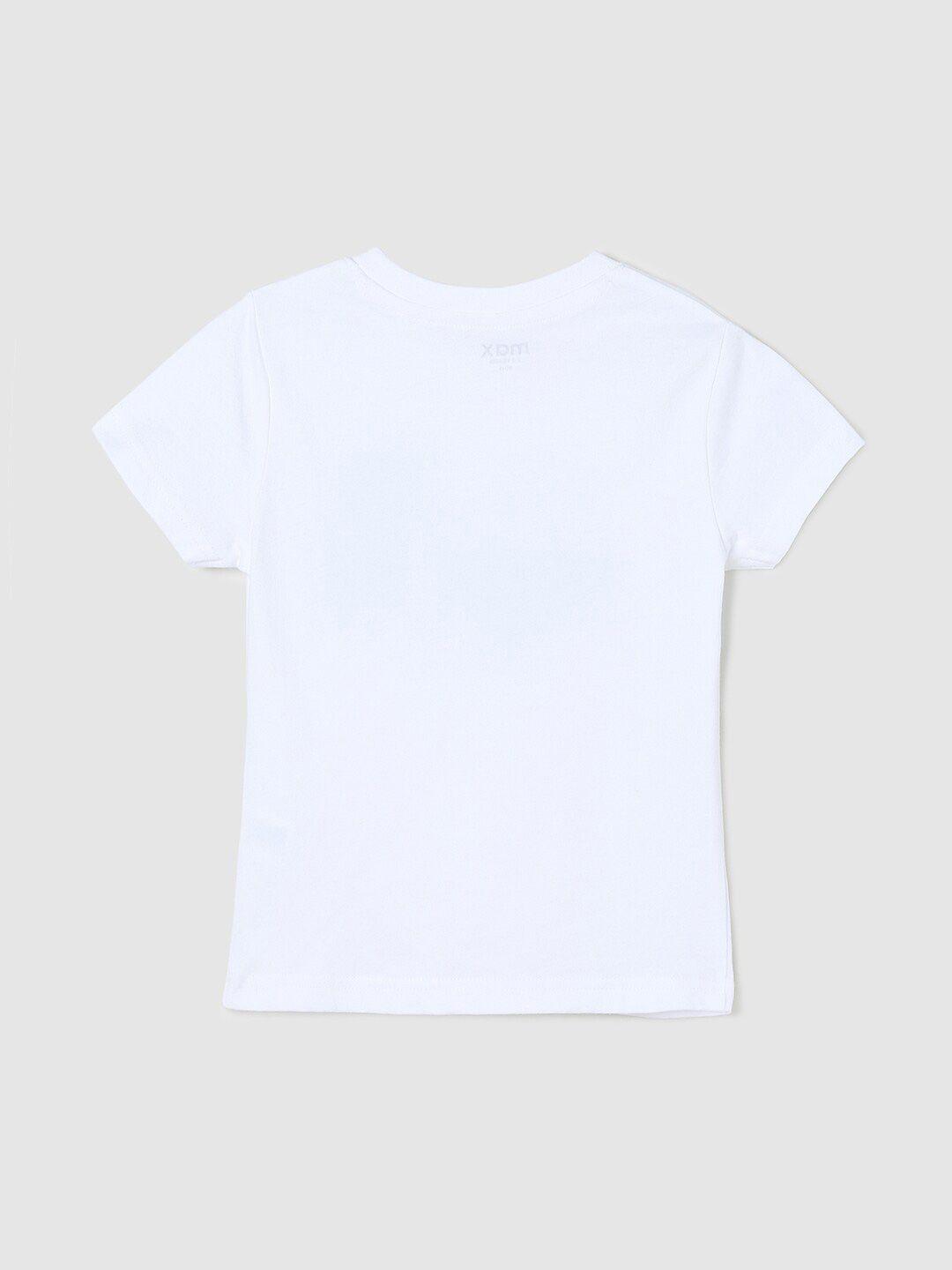 max boys white typography v-neck t-shirt