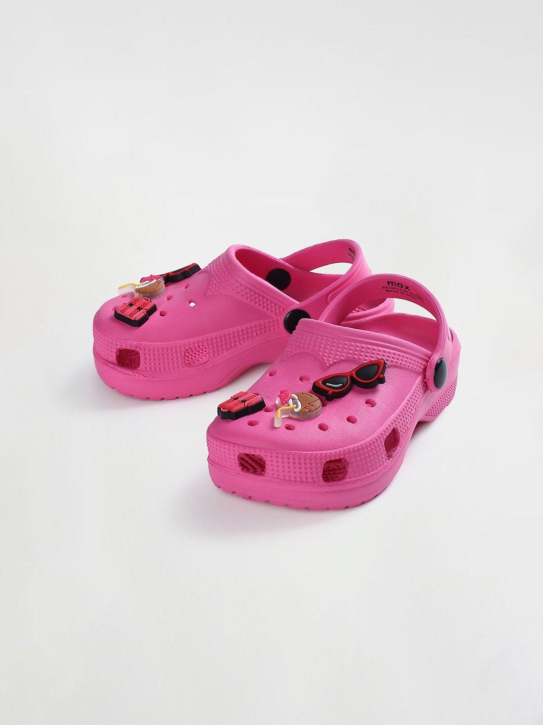 max girls fuchsia & black embellished clogs