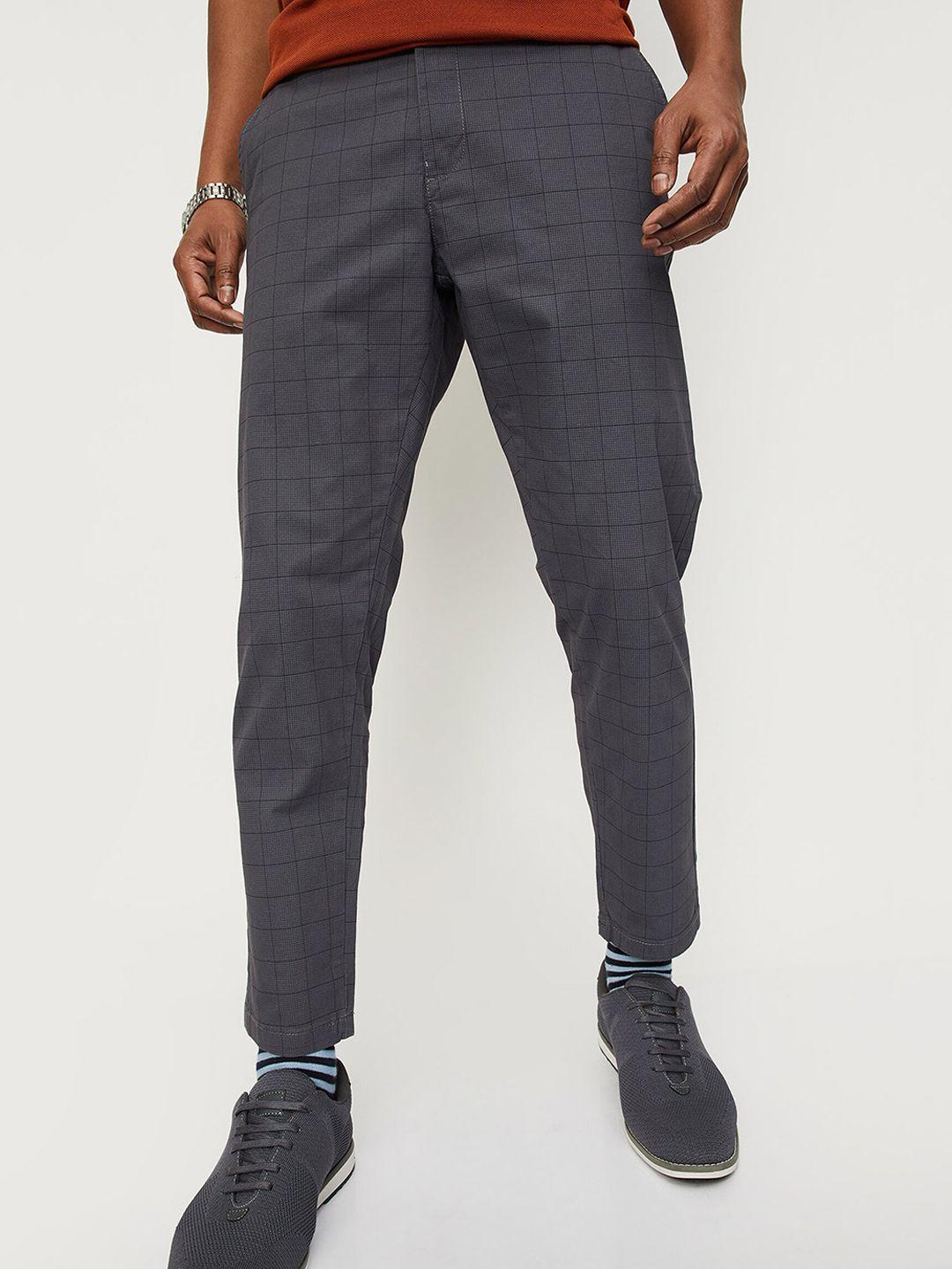 max men checked mid-rise regular trousers