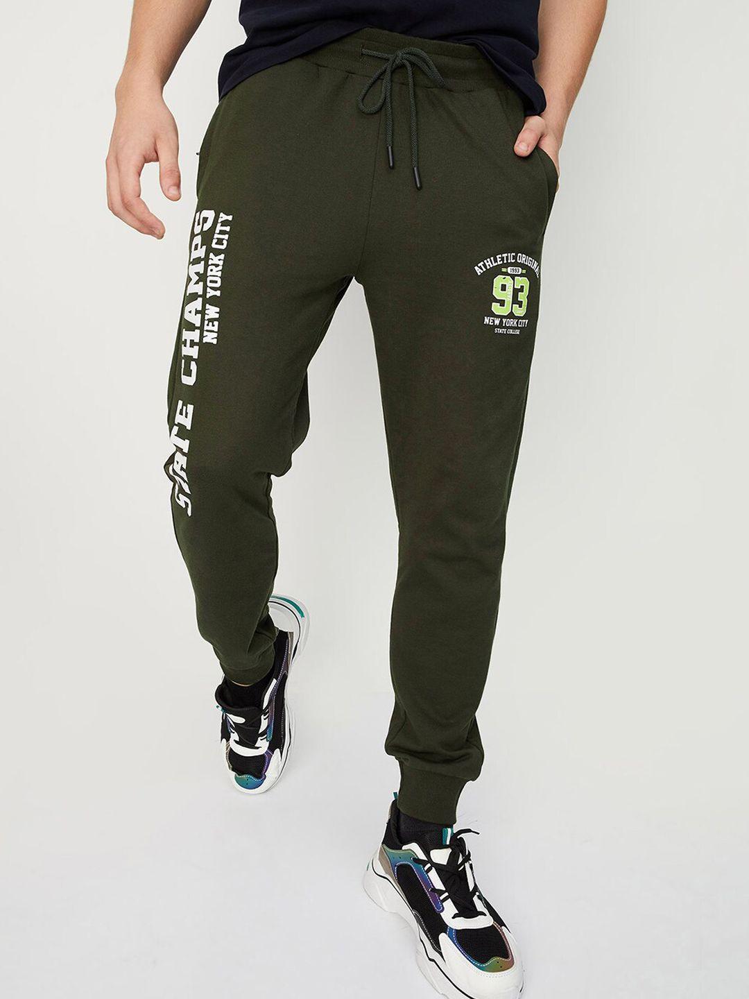 max men mid-rise typography printed cotton joggers