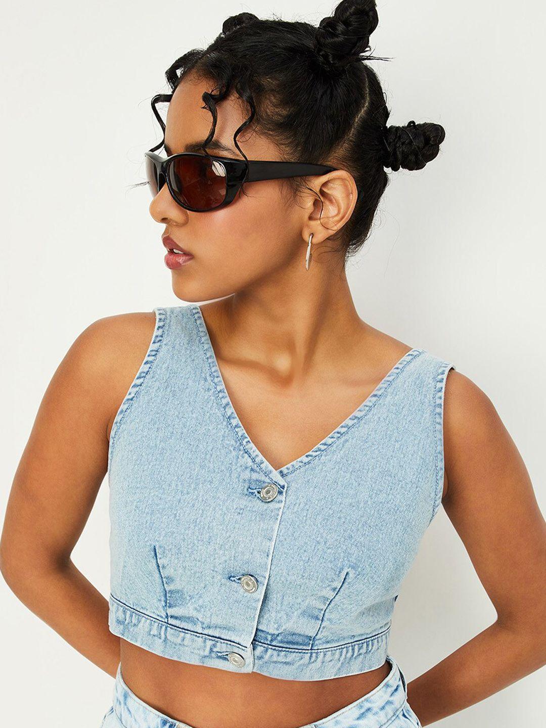 max v-neck cotton crop top