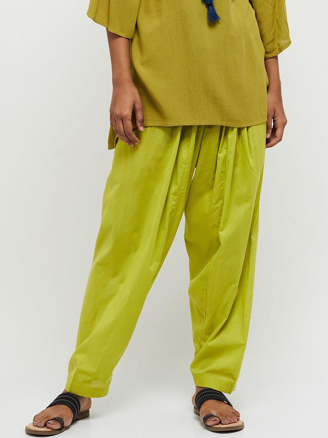 max women lime green solid pure cotton pyjamas