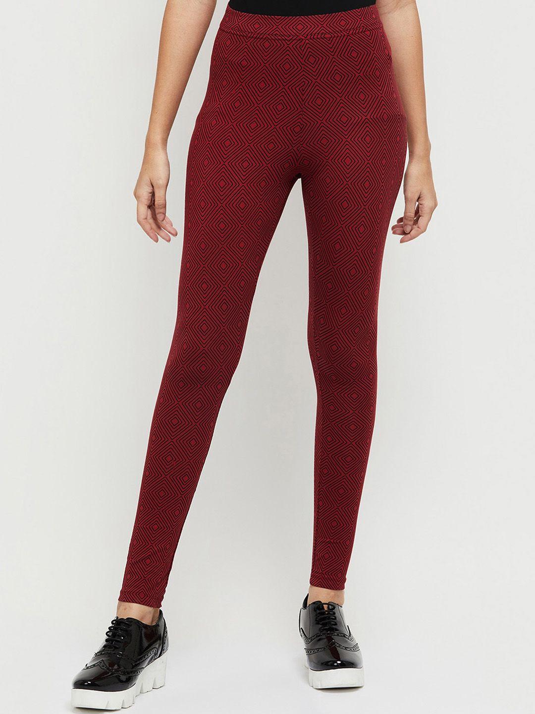 max women red printed geometric ankle-length leggings