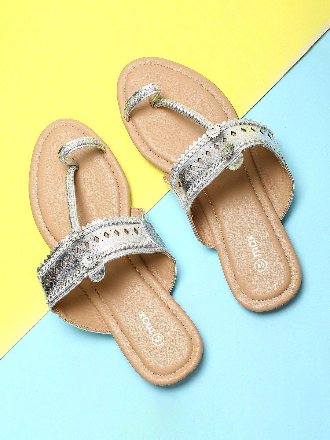 max women silver-toned & beige pu comfort sandals