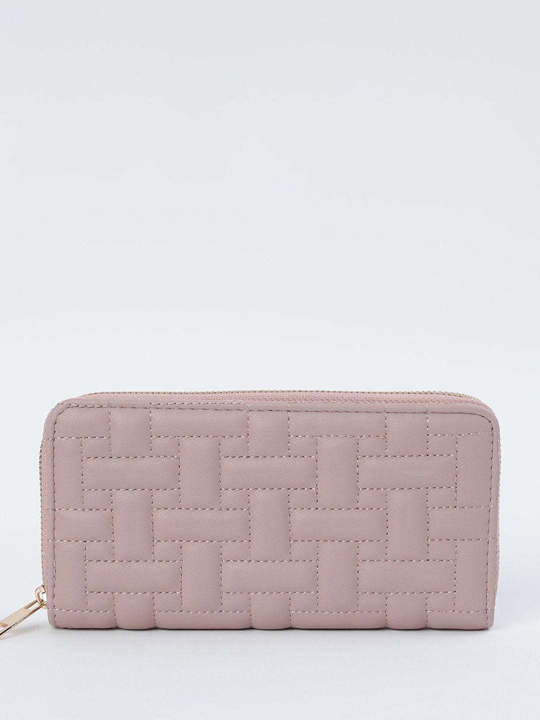 max women zip around wallet with quilted