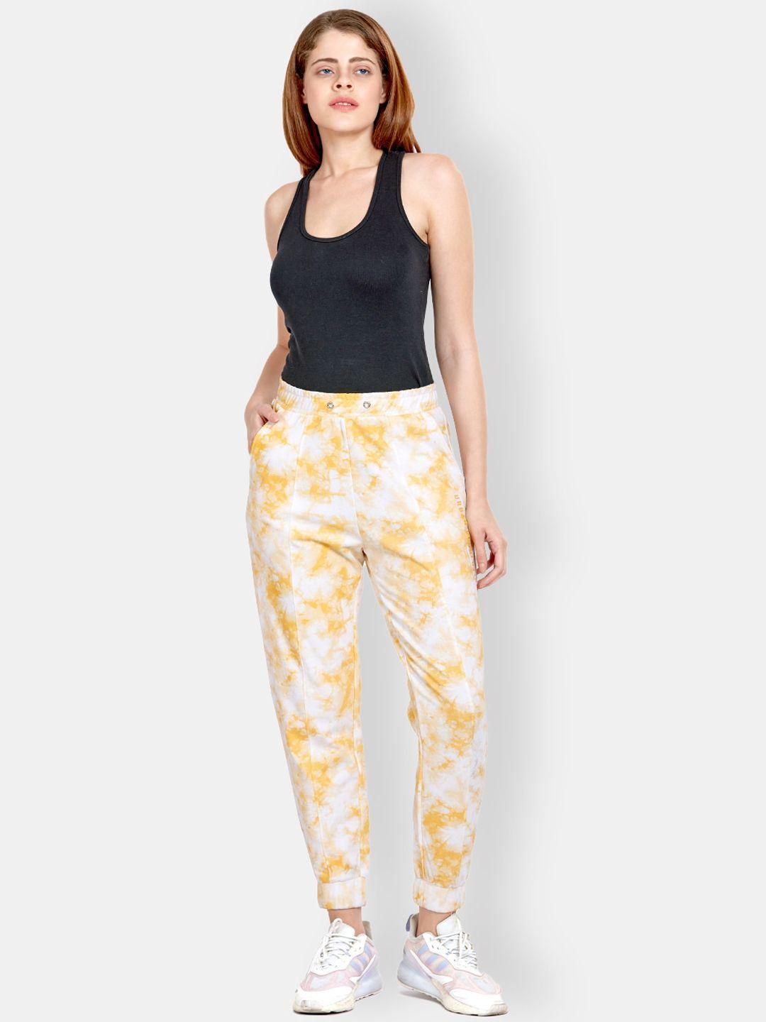 maysixty women abstract printed mid-rise cotton joggers