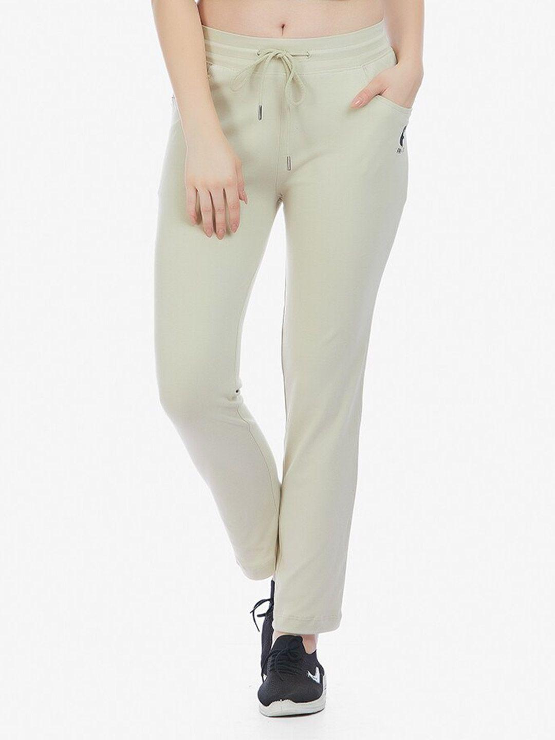 maysixty women mid rise track pant