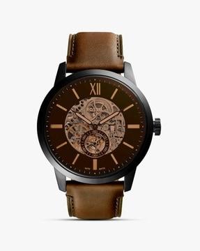me3155 analogue watch with leather strap