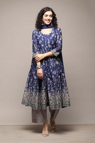 medium blue print ethnic 3/4th sleeves round neck women regular fit kurta dupatta palazzo set
