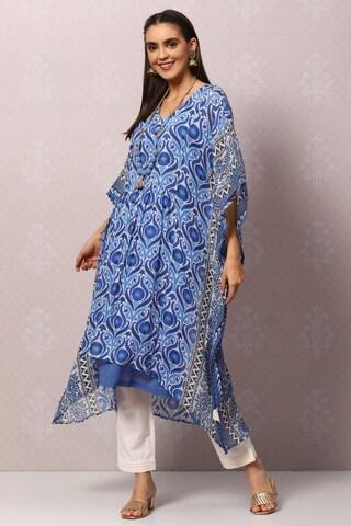 medium blue printed casual v neck 3/4th sleeves ankle-length women flared fit kurta pant set