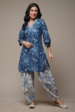 medium blue printed casual v neck 3/4th sleeves ankle-length women straight fit pant kurta dupatta set