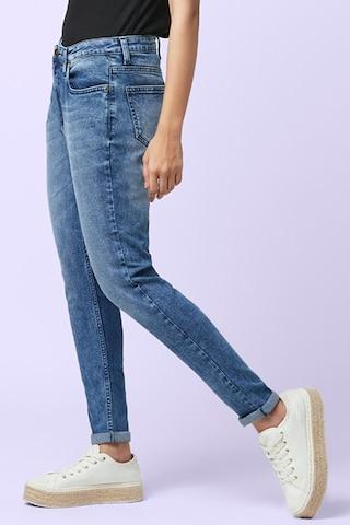 medium blue solid ankle-length casual women slim fit jeans