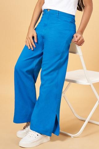 medium blue solid knee length  casual girls regular fit  trousers