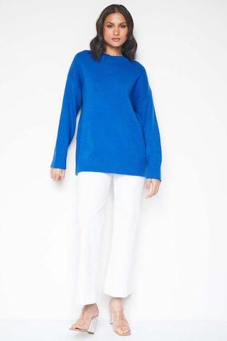 medium blue solid polyester crew neck women loose fit sweaters