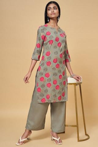 medium grey printed ethnic v neck 3/4th sleeves calf-length women regular fit kurta pant set