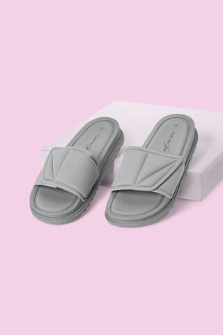 medium grey quilted casual women pool slide