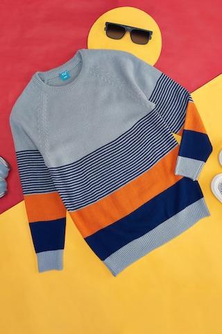 medium grey self design sweater