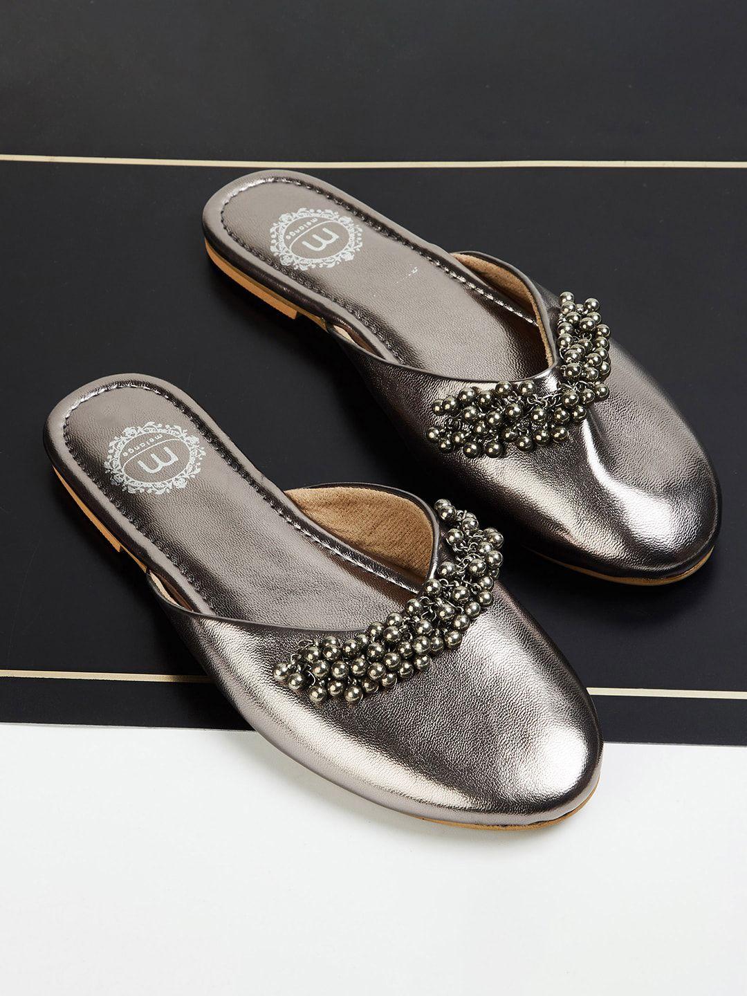 melange by lifestyle embellished ethnic mules