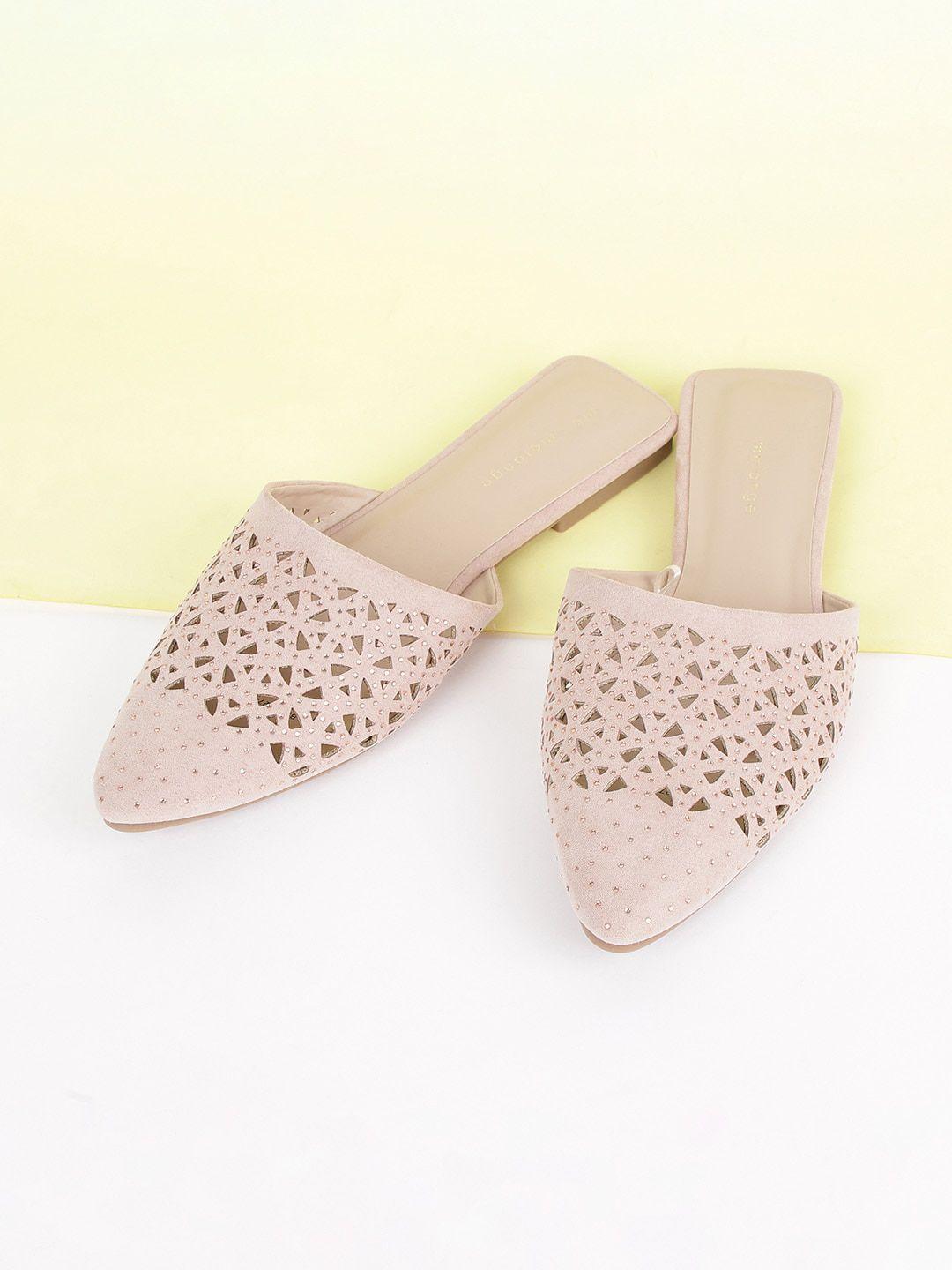 melange by lifestyle women beige mojaris