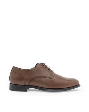 men almond-toe lace-up shoes