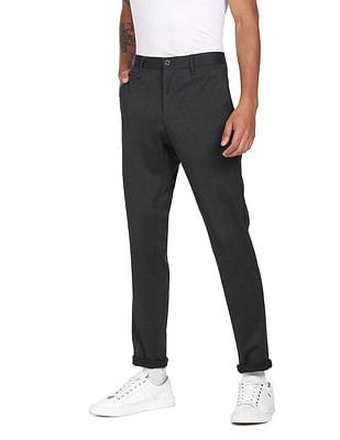 men black heathered mid rise casual trousers