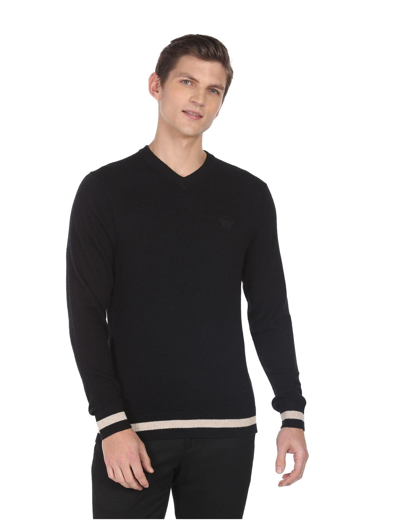 men black ribbed v-neck solid sweater
