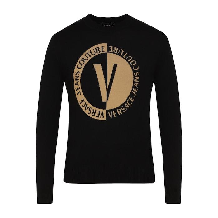 men black v-circle emblem sweater