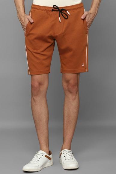 men brown solid slim fit shorts