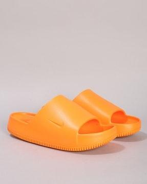 men calm open-toe textured footbed slides