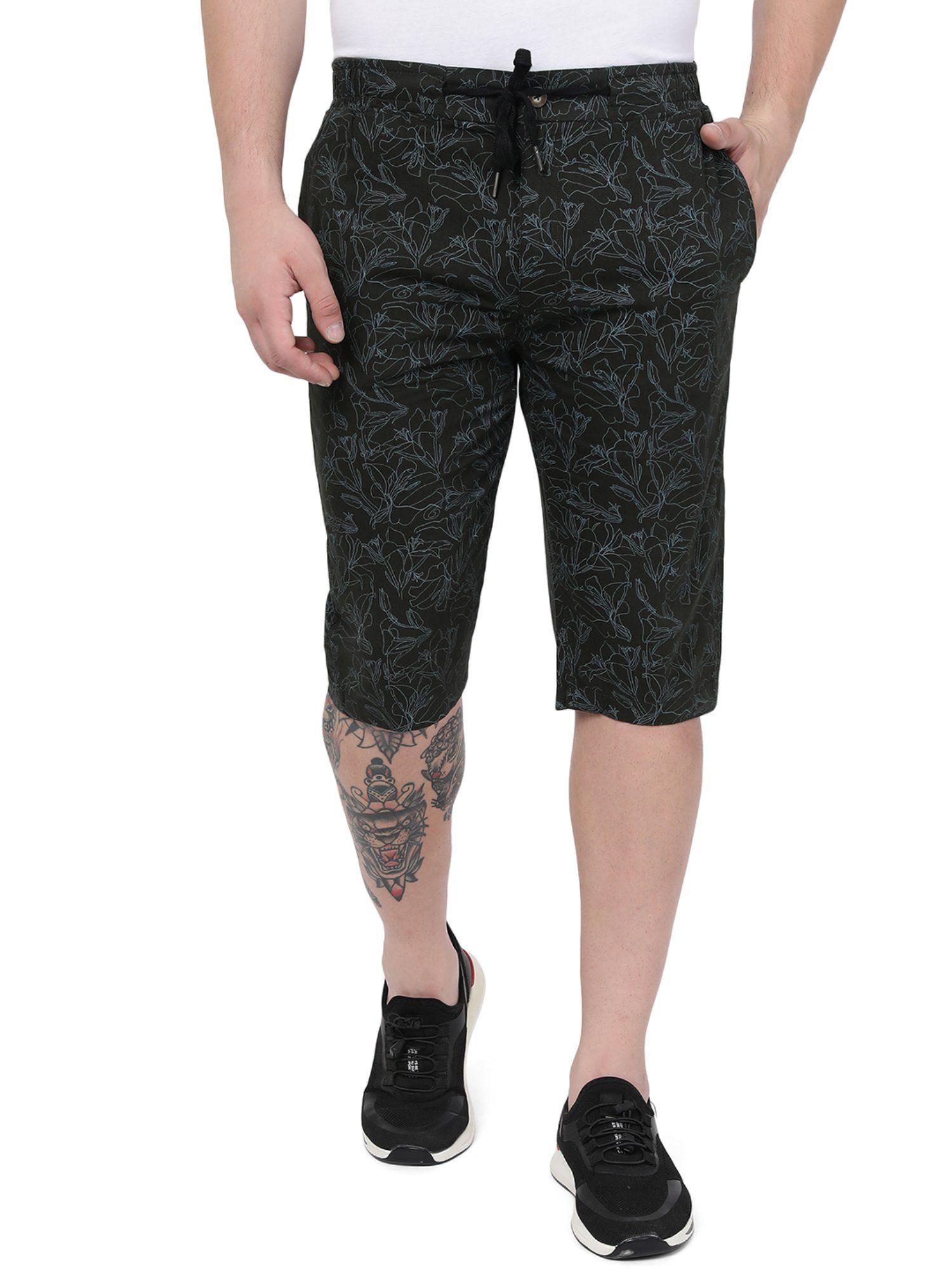 men-dark-olive-cotton-slim-fit-printed-capri-shorts