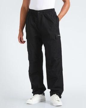 men essential regular fit cargo pants