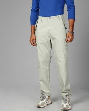 men flat-front regular fit cargo pants2