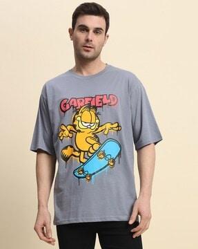 men garfield print oversized crew-neck t-shirt
