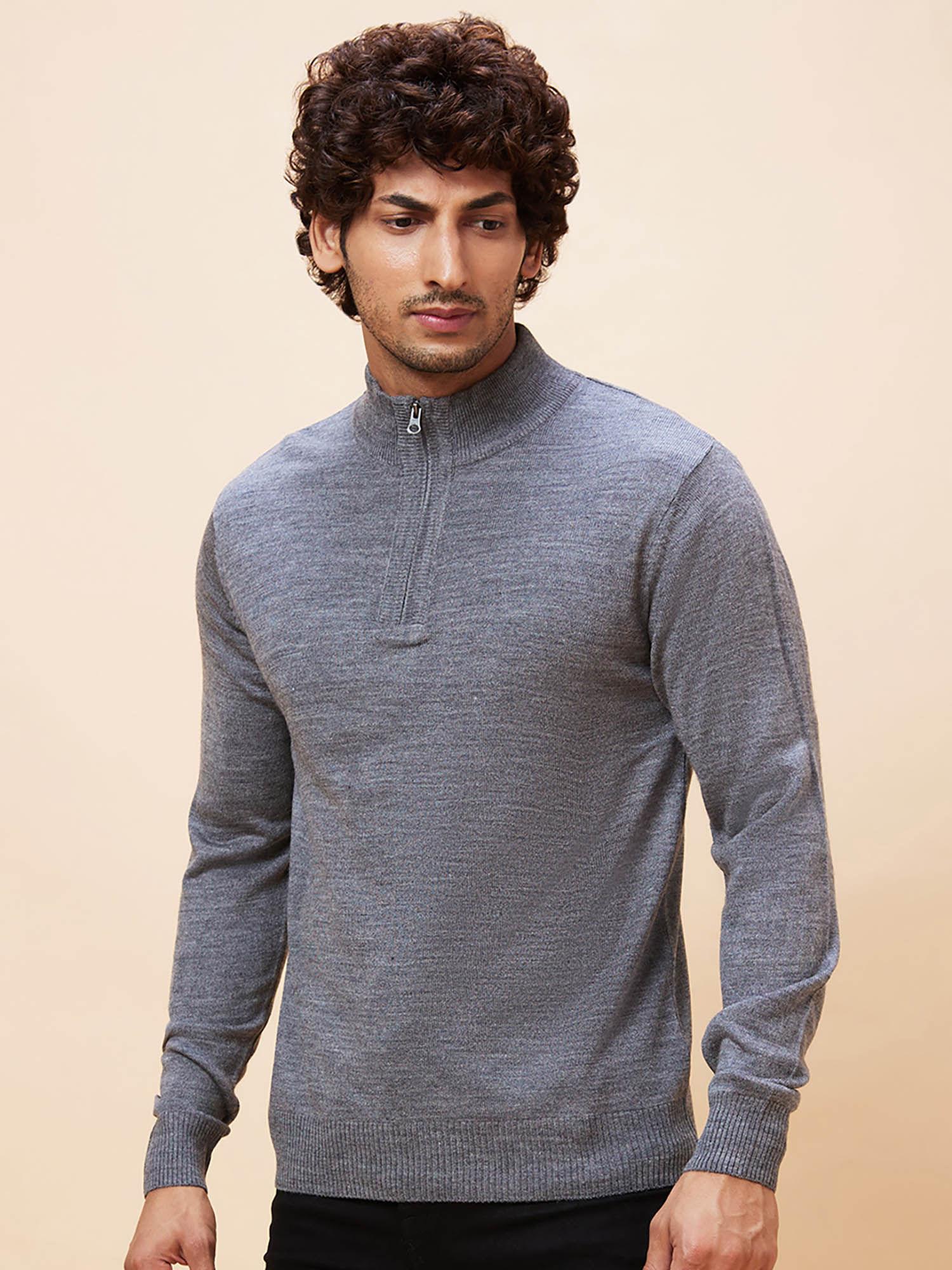men grey solid casual pullover sweater