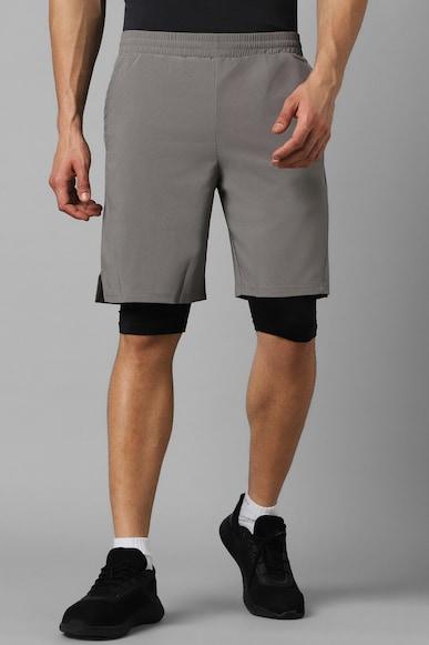 men grey solid slim fit shorts