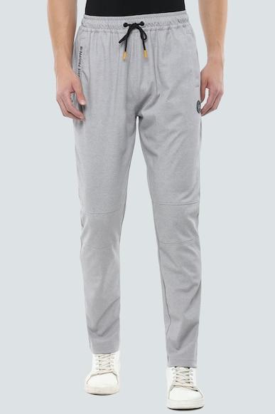 men grey textured casual track pants