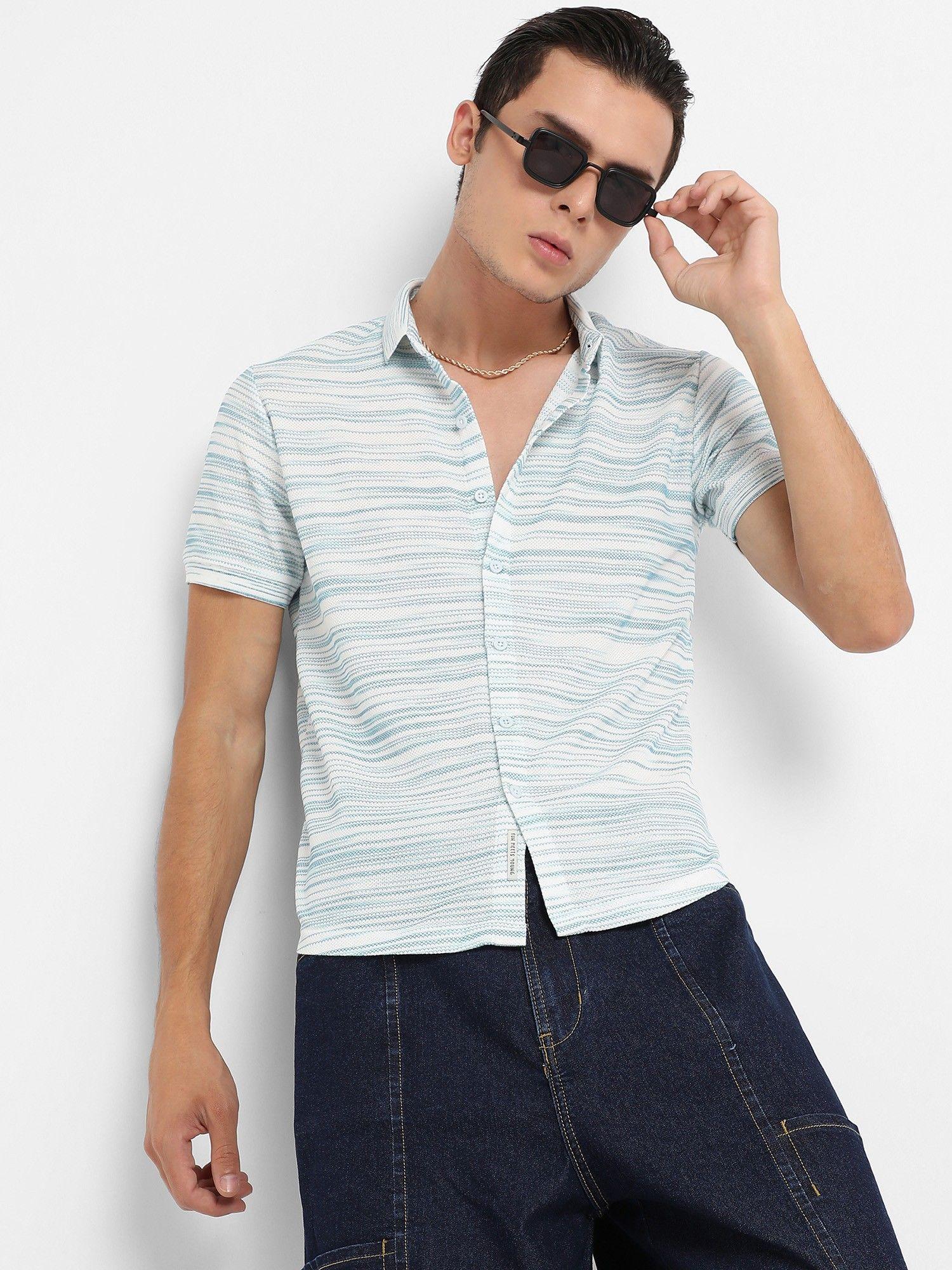 men light blue & white textured horizontal striped shirt