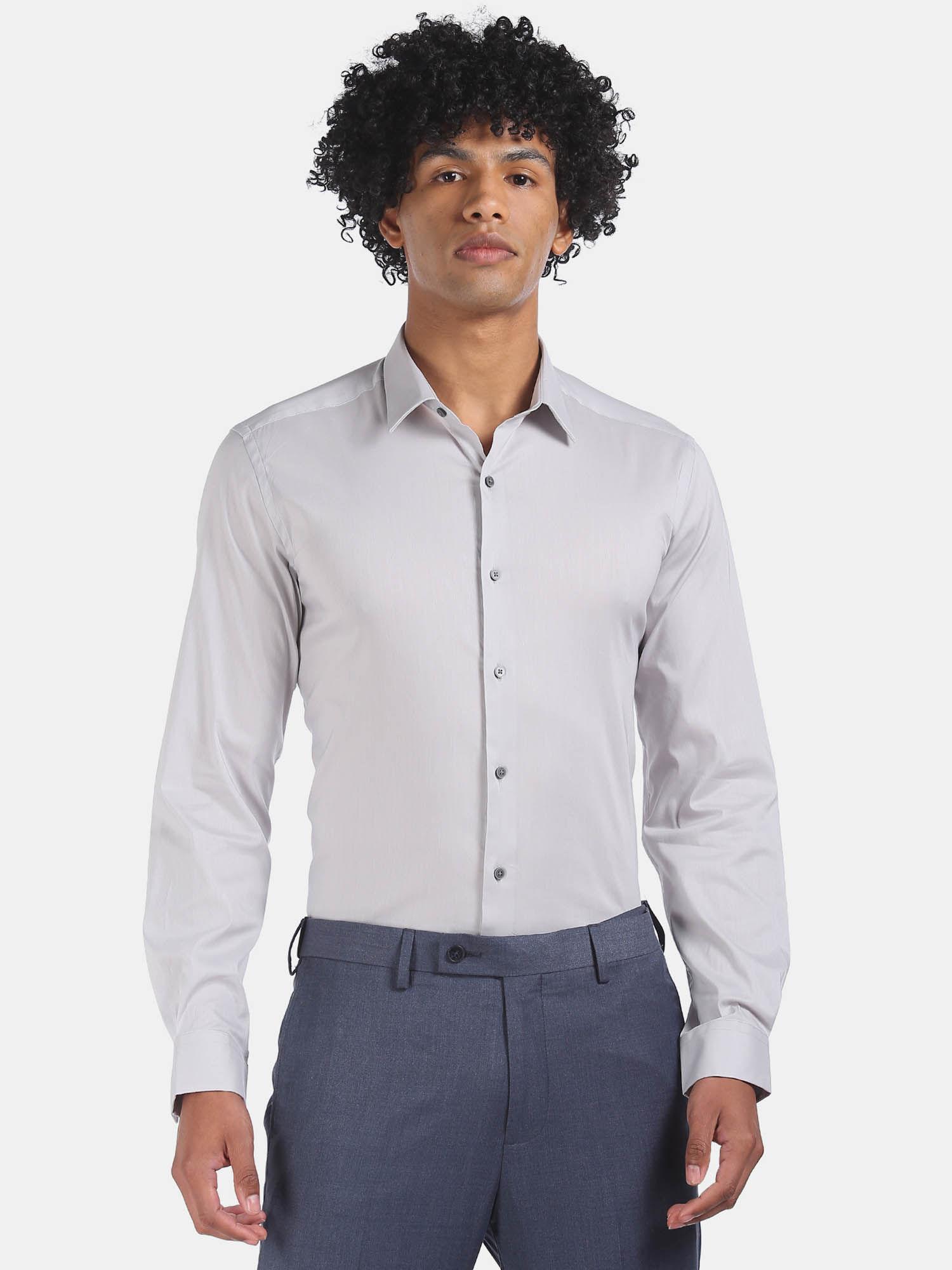 men light grey spread collar slim fit solid formal shirt