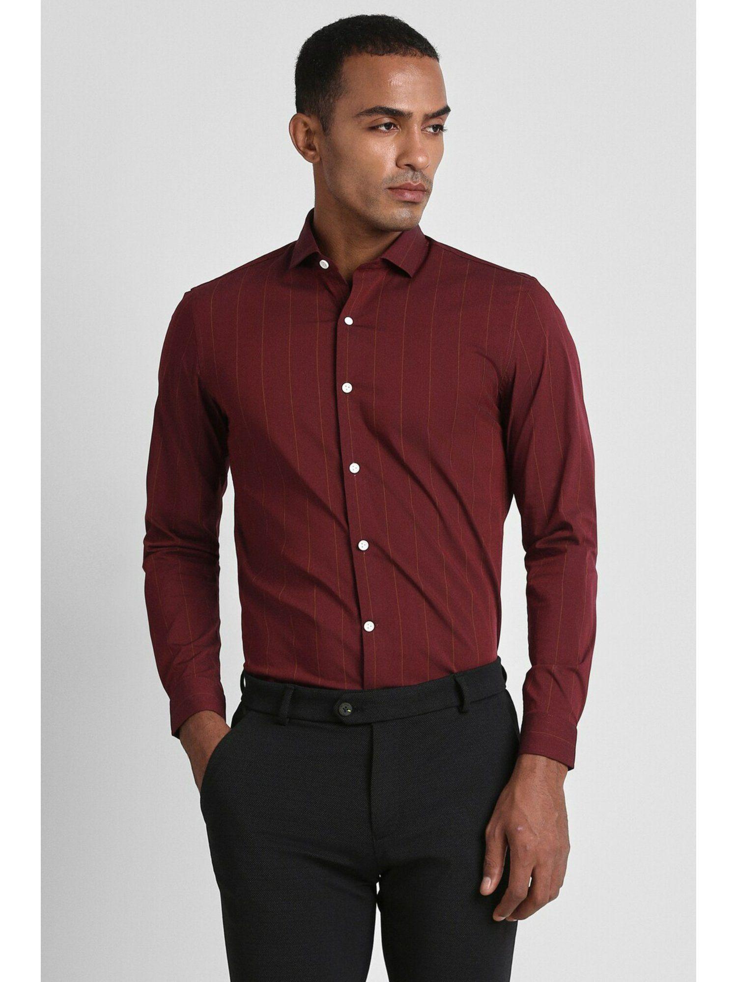 men maroon super slim fit half sleeves formal shirt