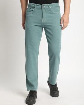 men mid-rise jeans with 5-pocket styling