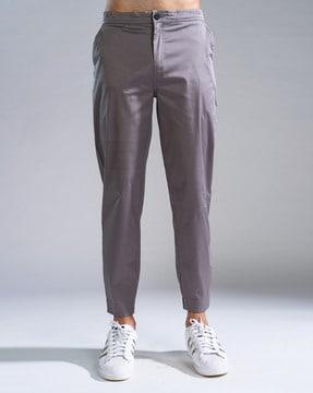 men mid-rise relaxed fit jogger pants