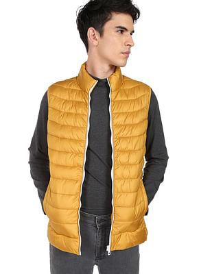 men mustard sleeveless high neck quilted jacket