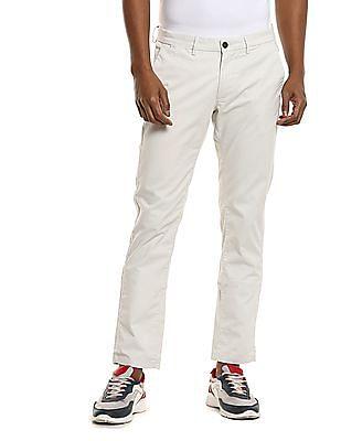 men off white flat front solid casual trousers