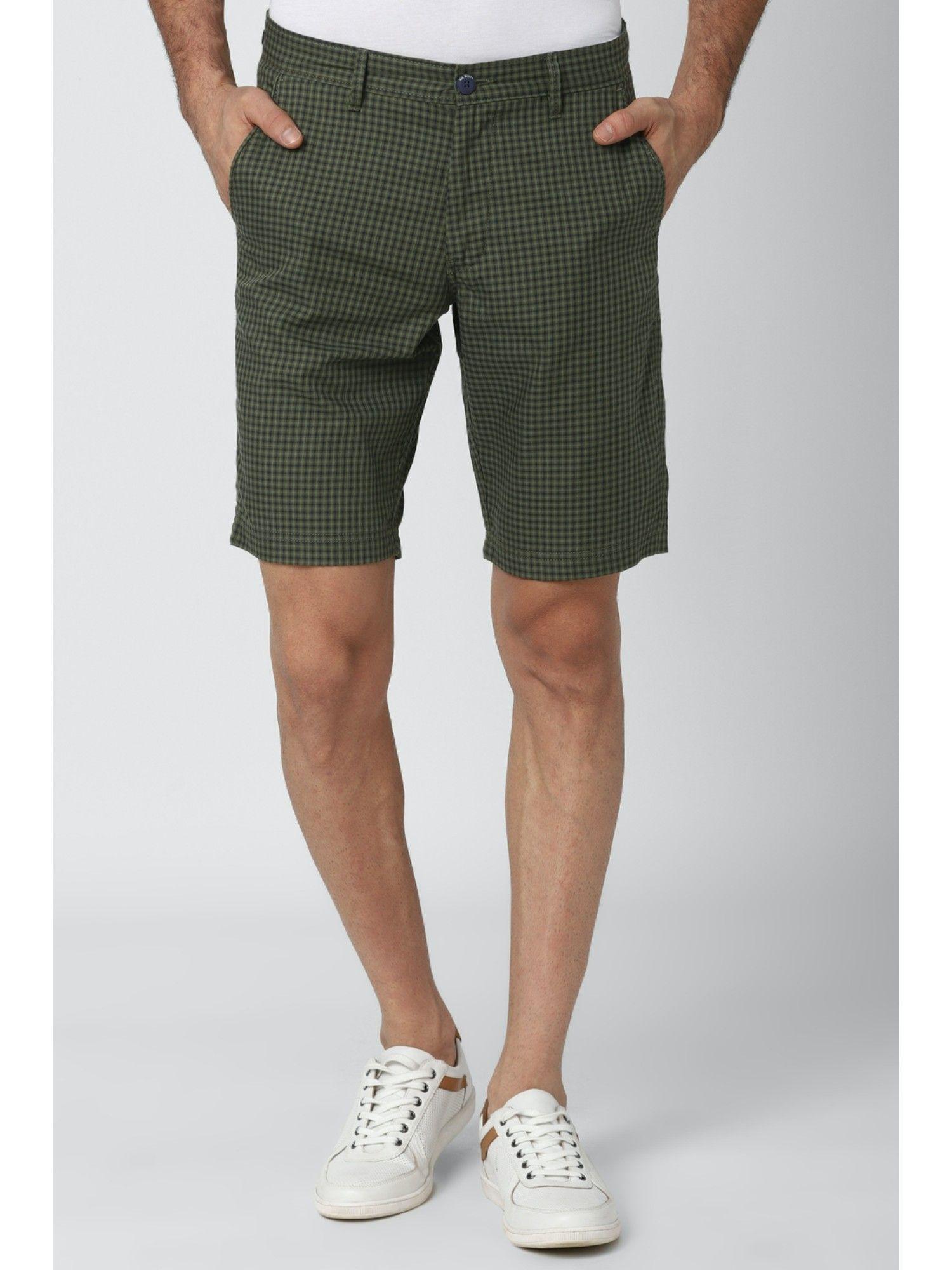 men olive regular shorts