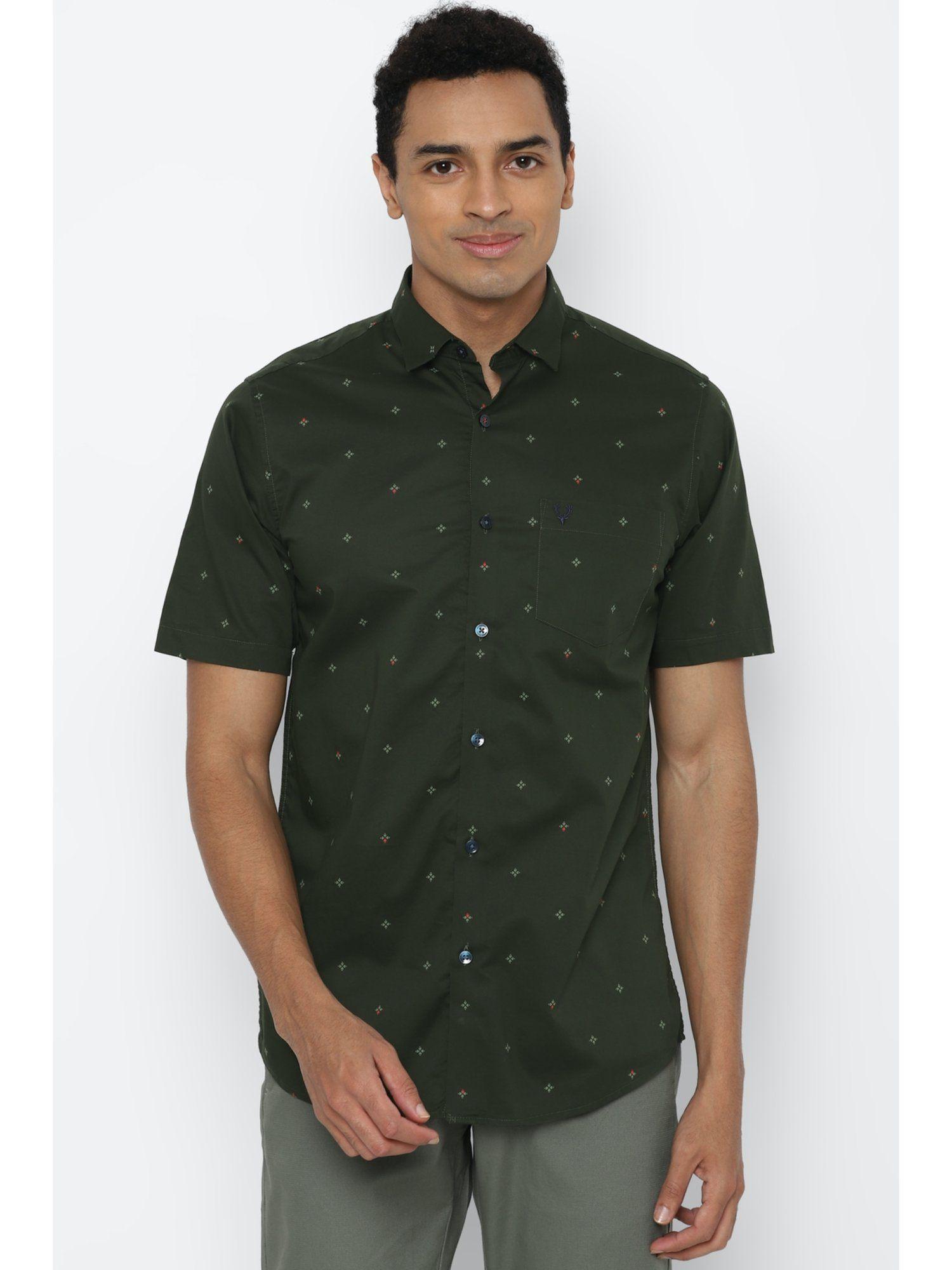men olive slim fit print half sleeves casual shirt