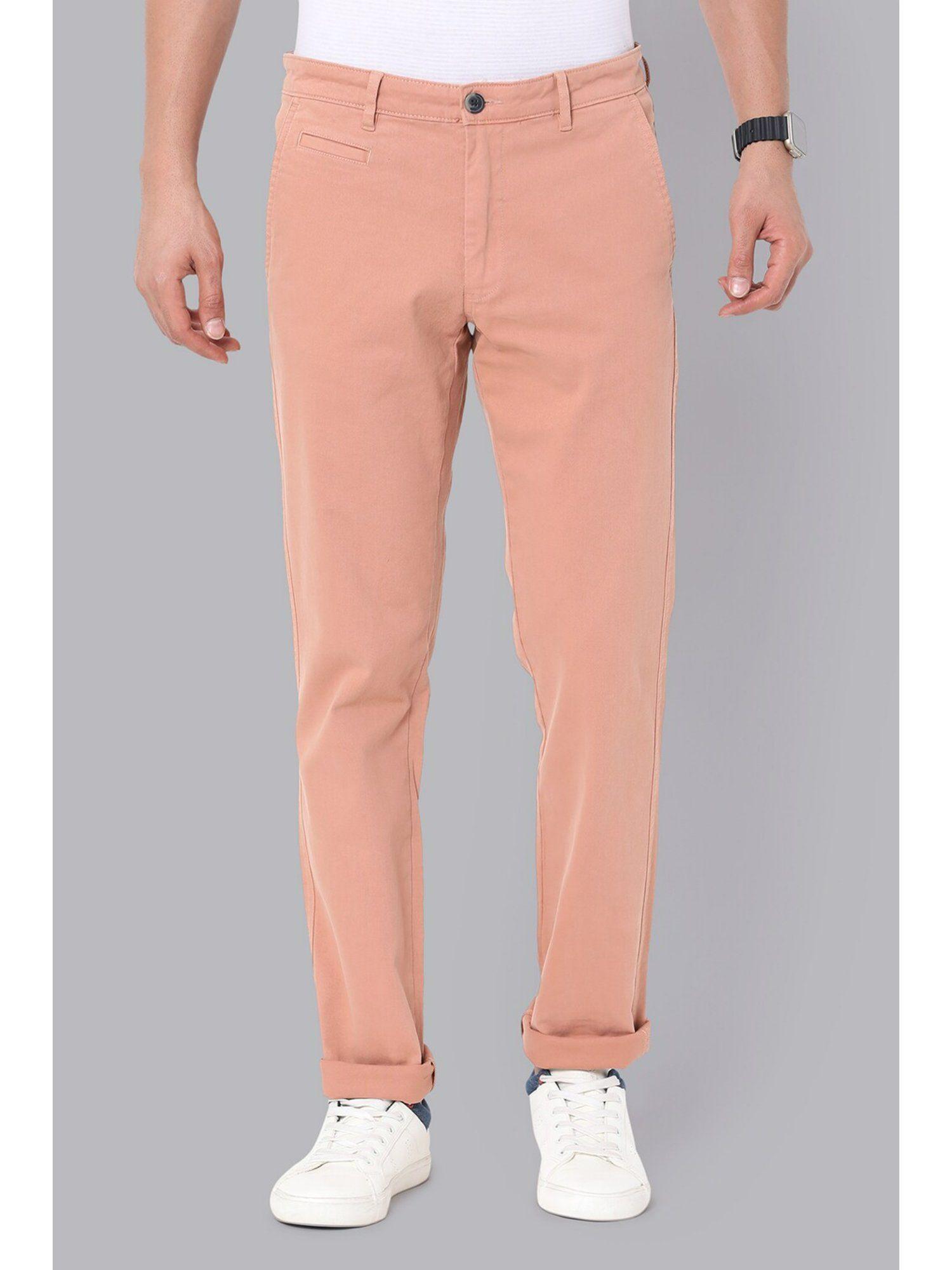 men peach textured slim fit trousers