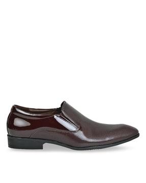 men-pointed-toe-slip-on-shoes