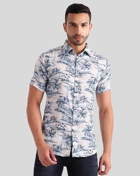 men printed regular fit shirt with spread collary